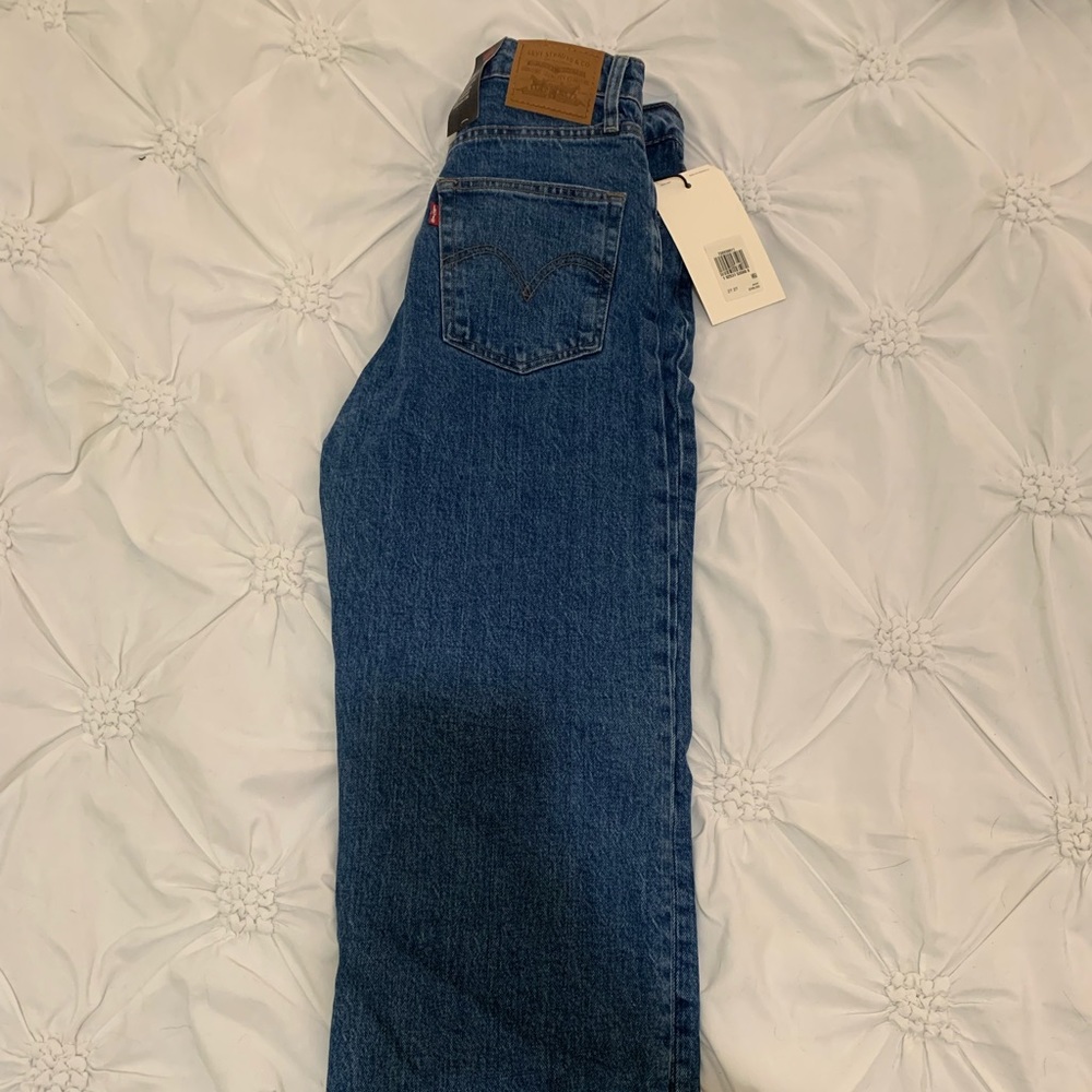 Levi’s Ribcage Straight Ankle Jeans